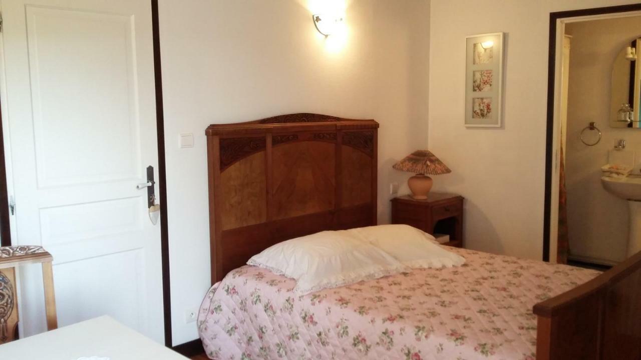 Bed and Breakfast L'Envolée Belvianes-et-Cavirac Exterior foto